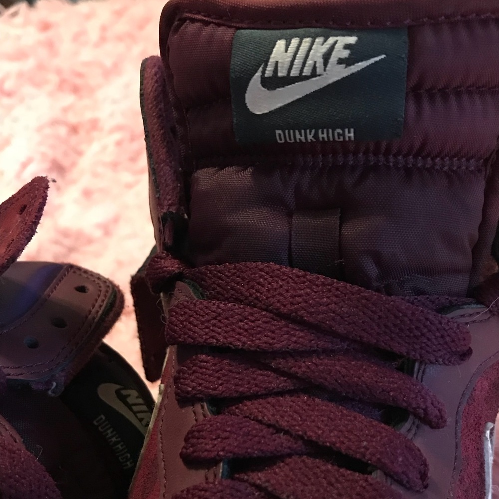 👟 NIKE DUNK HIGH